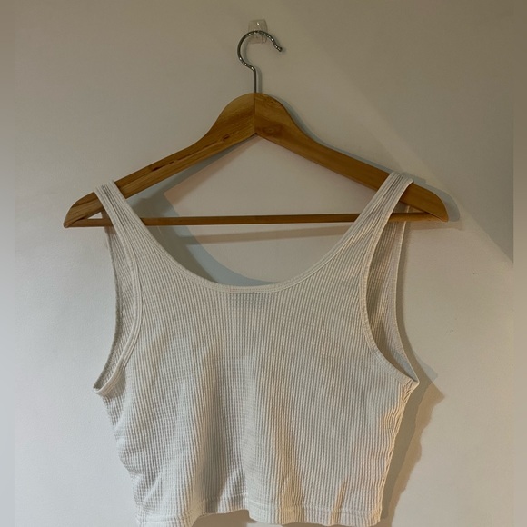 TNA Cropped White Waffle Natch Tank - Picture 2 of 4